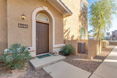 4763 E Red Oak Lane #Unit 101, Gilbert, AZ 85297 - Photo 4
