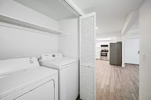 1075 E Chandler Blvd, Chandler, AZ 85225 - Photo 44