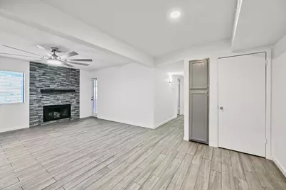 1075 E Chandler Boulevard #Unit 120, Chandler, AZ 85225 - Photo 12