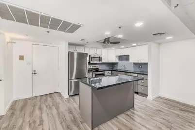 7950 E Camelback Road #305, Scottsdale, AZ 85251 - Photo 4