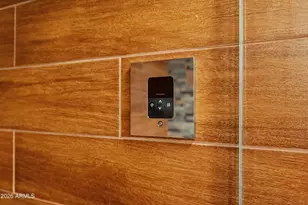 207 W Clarendon Ave, Phoenix, AZ 85013 - Photo 12