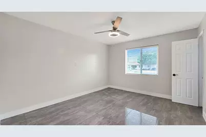 1216 E Desert Park Lane, Phoenix, AZ 85020 - Photo 20