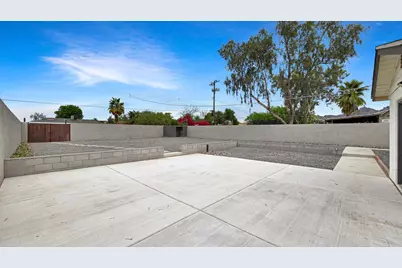 1216 E Desert Park Lane, Phoenix, AZ 85020 - Photo 26