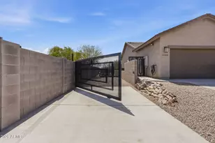 12503 W Carousel Dr, Arizona City, AZ 85123 - Photo 4