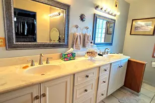 10325 W Floriade Dr, Sun City, AZ 85351 - Photo 22