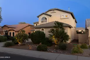 2650 E Bear Creek Ln, Phoenix, AZ 85024 - Photo 38