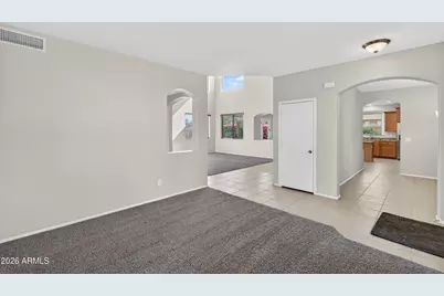 2650 E Bear Creek Lane, Phoenix, AZ 85024 - Photo 4