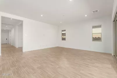 24181 N 172nd Drive, Surprise, AZ 85387 - Photo 10