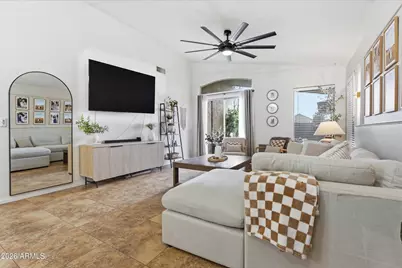 1300 S Heritage Drive, Gilbert, AZ 85296 - Photo 10