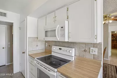 12634 W Paintbrush Drive, Sun City West, AZ 85375 - Photo 10