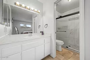 5525 E Thomas Rd, Phoenix, AZ 85018 - Photo 4
