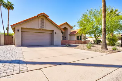 1945 E Velvet Drive, Tempe, AZ 85284 - Photo 4