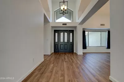 1945 E Velvet Drive, Tempe, AZ 85284 - Photo 8