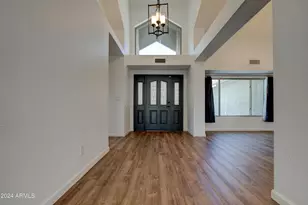 1945 E Velvet Dr, Tempe, AZ 85284 - Photo 8