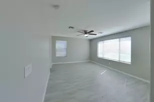 819 W Dana Dr, San Tan Valley, AZ 85143 - Photo 18