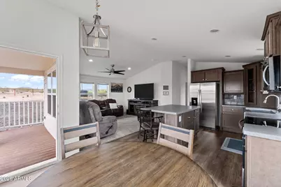 41711 N US Hwy 60 --, Morristown, AZ 85342 - Photo 4