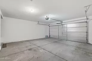 11613 W Schleifer Dr, Youngtown, AZ 85363 - Photo 32