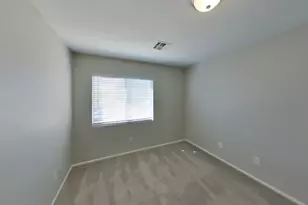 2101 N 109th Ave, Avondale, AZ 85392 - Photo 10