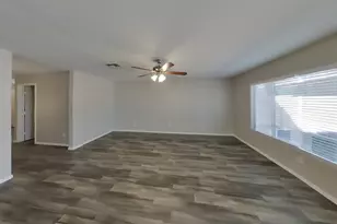 2101 N 109th Ave, Avondale, AZ 85392 - Photo 12