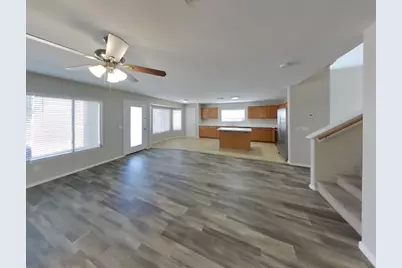 2101 N 109th Avenue, Avondale, AZ 85392 - Photo 8