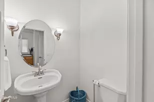 745 N Lone Oak Way, Flagstaff, AZ 86004 - Photo 28