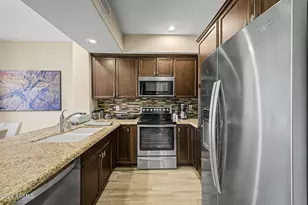 3935 E Rough Rider Rd, Phoenix, AZ 85050 - Photo 12