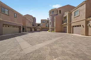 3935 E Rough Rider Rd, Phoenix, AZ 85050 - Photo 30