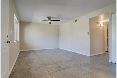 3402 N 32nd Street #Unit 129, Phoenix, AZ 85018 - Photo 12