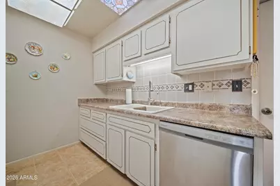10036 W Lancaster Drive, Sun City, AZ 85351 - Photo 20