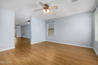 8534 W Hatcher Road, Peoria, AZ 85345 - Photo 4