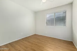 8534 W Hatcher Rd, Peoria, AZ 85345 - Photo 18