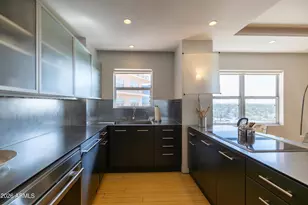 2201 N Central Ave, Phoenix, AZ 85004 - Photo 12