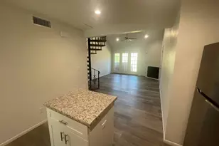 4901 S Calle Los Cerros Dr, Tempe, AZ 85282 - Photo 4