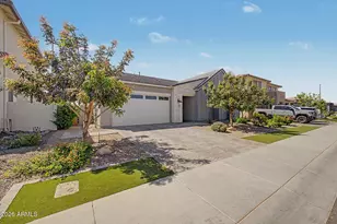 1461 E San Carlos Way, Gilbert, AZ 85298 - Photo 2