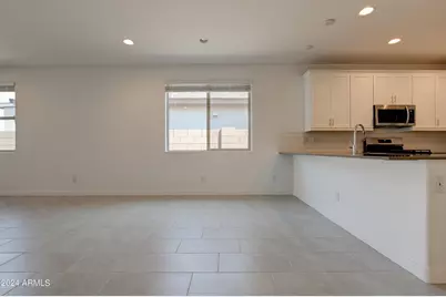 17050 W Artemisa Avenue, Surprise, AZ 85387 - Photo 14