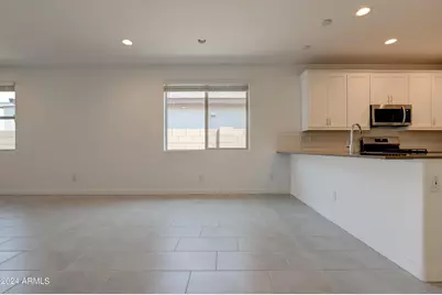 17050 W Artemisa Avenue, Surprise, AZ 85387 - Photo 14