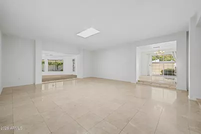 621 E Calavar Road, Phoenix, AZ 85022 - Photo 6