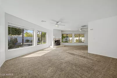 621 E Calavar Road, Phoenix, AZ 85022 - Photo 28