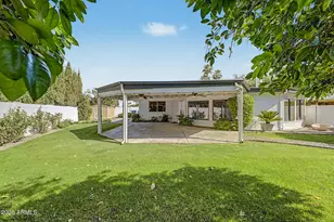 621 E Calavar Rd, Phoenix, AZ 85022 - Photo 34