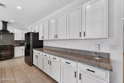 3613 S 78th Avenue, Phoenix, AZ 85043 - Photo 14