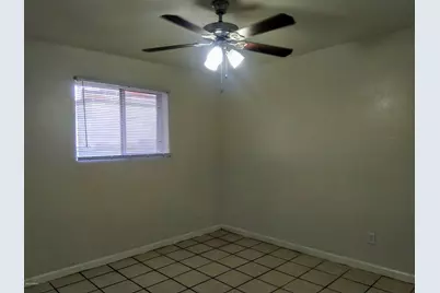 2133 W Adams Street #Apt 3, Phoenix, AZ 85009 - Photo 8