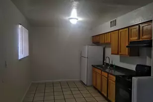 2133 W Adams St, Phoenix, AZ 85009 - Photo 2