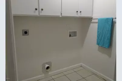 2133 W Adams Street #Apt 3, Phoenix, AZ 85009 - Photo 6