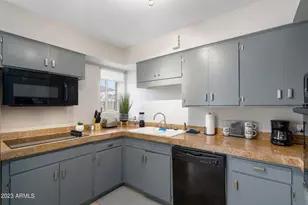 6501 N 17th Ave, Phoenix, AZ 85015 - Photo 42