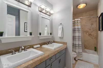 6501 N 17th Avenue #Apt 101, Phoenix, AZ 85015 - Photo 2