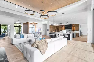 8100 N 64th Pl, Paradise Valley, AZ 85253 - Photo 6