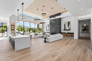 8100 N 64th Pl, Paradise Valley, AZ 85253 - Photo 2