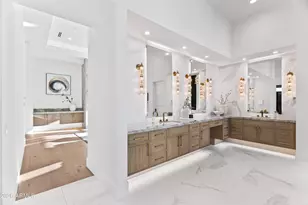 8100 N 64th Pl, Paradise Valley, AZ 85253 - Photo 24