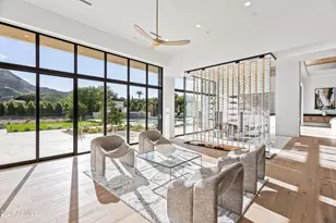 8100 N 64th Pl, Paradise Valley, AZ 85253 - Photo 14