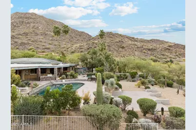 8219 N Charles Drive, Paradise Valley, AZ 85253 - Photo 2